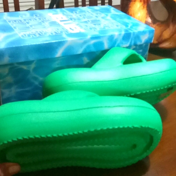 JEFFREY CAMPBELL platform thongs - Picture 4 of 4